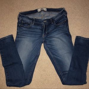 Hollister stretch skinny jeans. Size 11 regular.